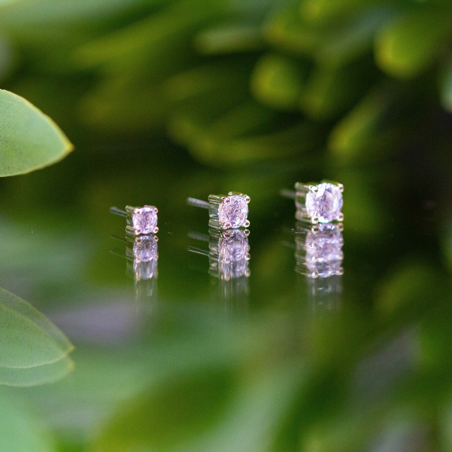 14k Prong with White CZ