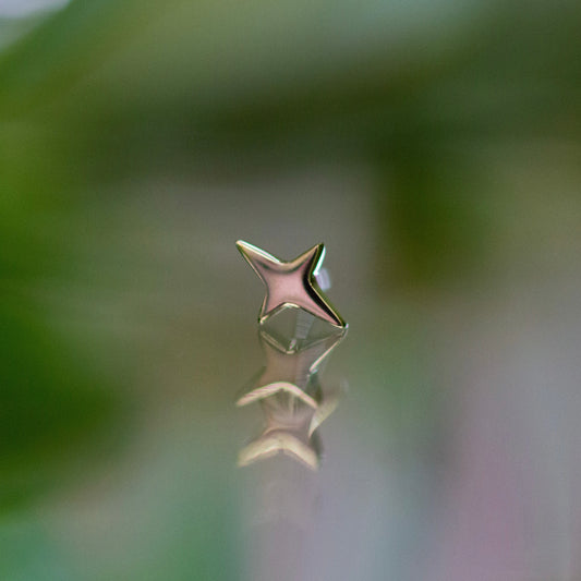 4 Point Star - Solid Gold Threadless End